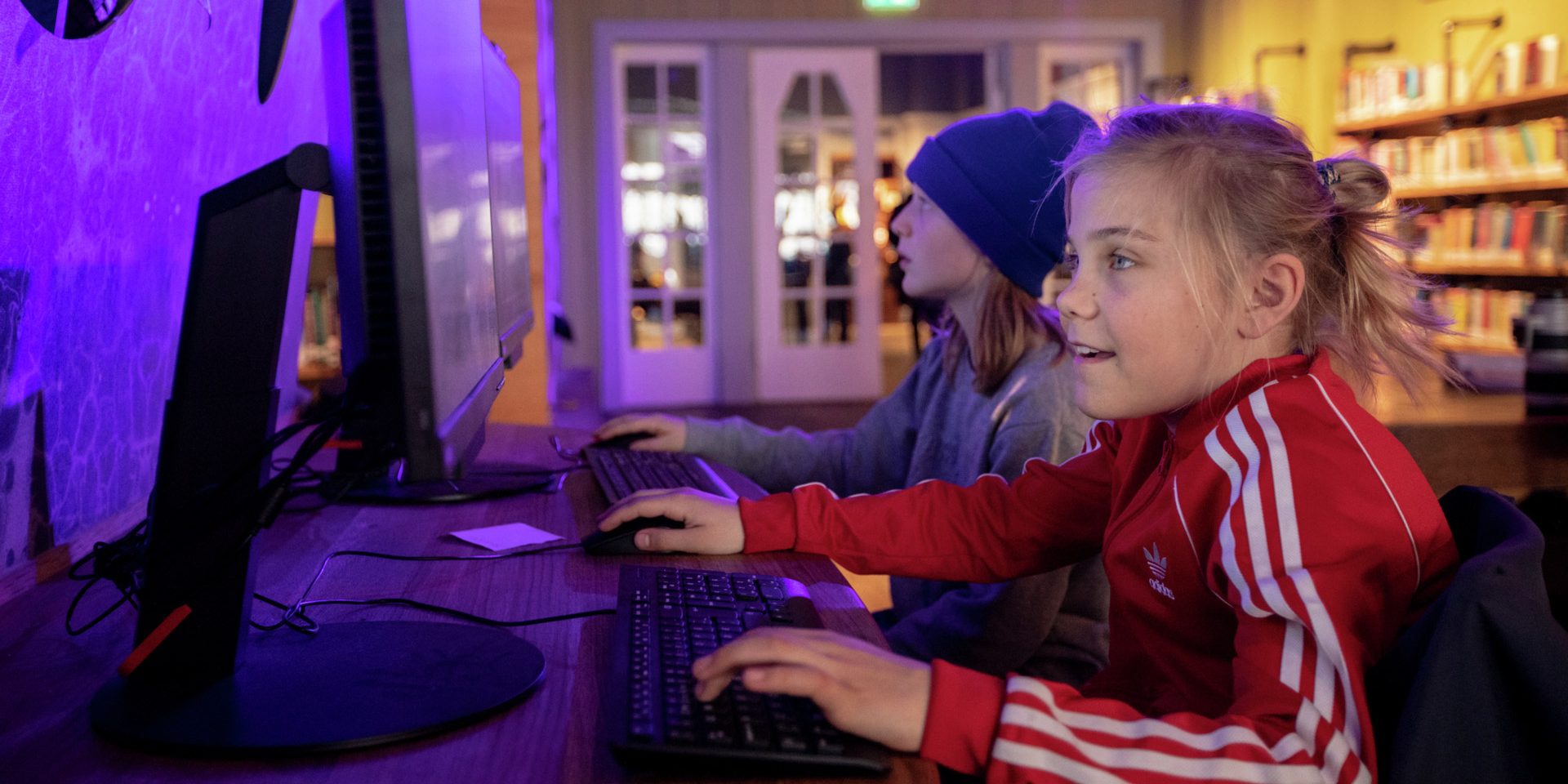 Barn-bruker-PC-er-pa-Deichman-Grünerlokka-DEI-02189_1920- Foto_Marco_Heyda